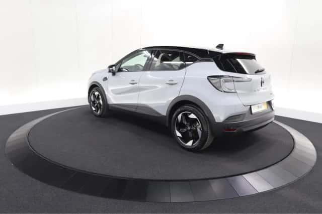Renault Captur (2025) thumbnail 7