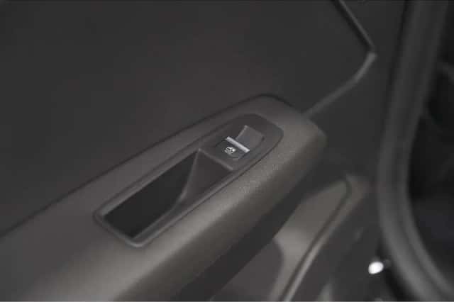 Renault Captur (2025) thumbnail 25