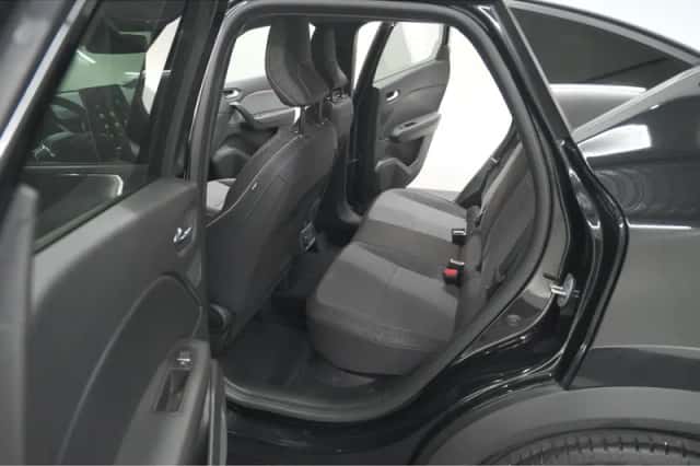 Renault Captur (2025) thumbnail 26