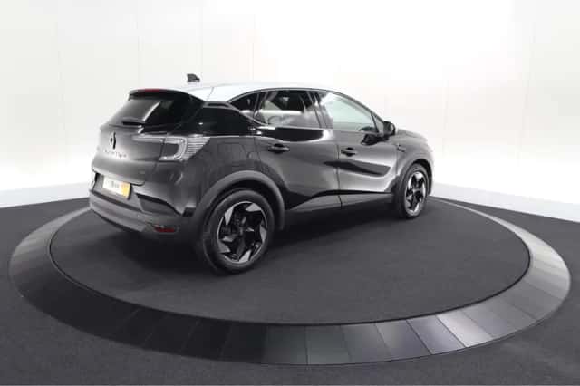 Renault Captur (2025) thumbnail 5