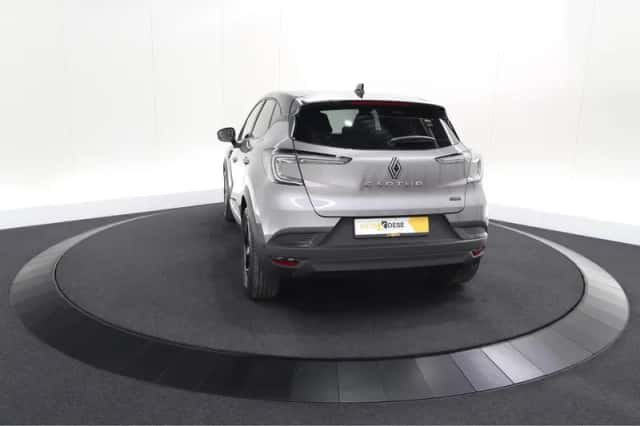 Renault Captur (2025) thumbnail 11
