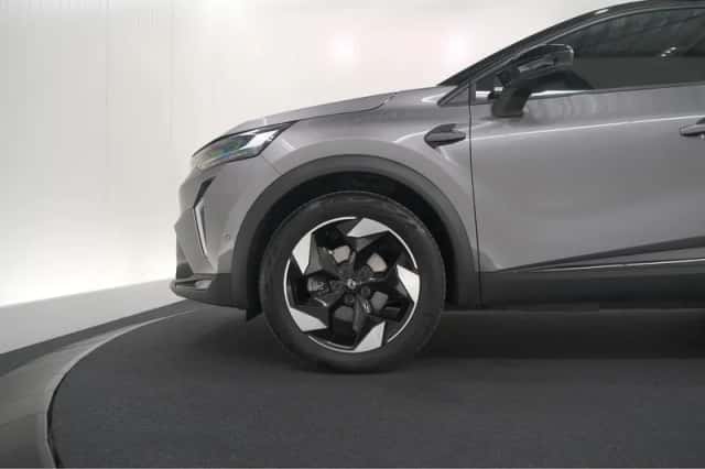 Renault Captur (2025) thumbnail 18