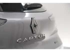 Renault Captur (2025) thumbnail 4