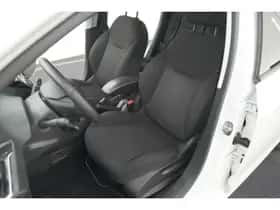 Peugeot 208 (2019) thumbnail 21