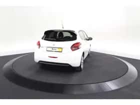 Peugeot 208 (2019) thumbnail 10