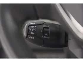 Peugeot 2008 (2025) thumbnail 36