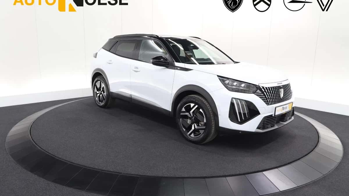 Peugeot e-2008 (2025) — foto 1