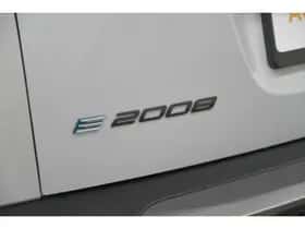 Peugeot e-2008 (2025) thumbnail 25