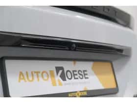 Peugeot e-2008 (2025) thumbnail 4