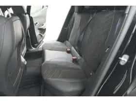 Peugeot 2008 (2024) thumbnail 33