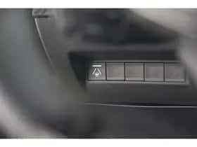 Peugeot 2008 (2024) thumbnail 42