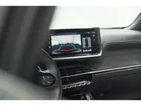 Peugeot 2008 (2024) thumbnail 14