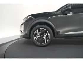 Peugeot 2008 (2024) thumbnail 17