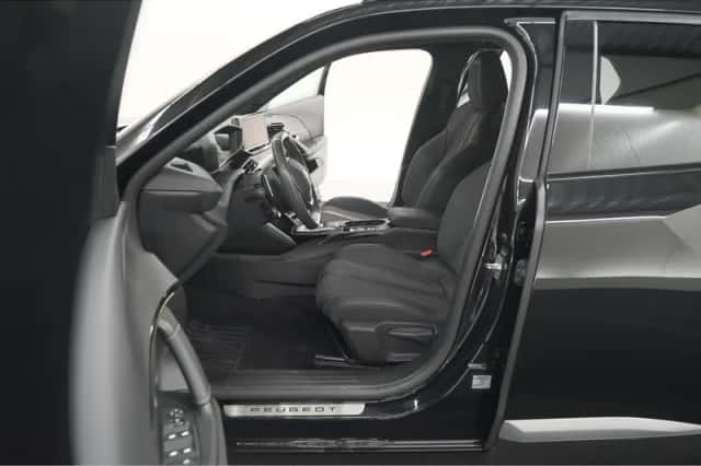 Peugeot 2008 (2024) thumbnail 24