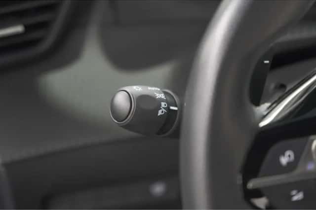Peugeot 2008 (2024) thumbnail 34