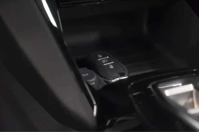 Peugeot 2008 (2024) thumbnail 43