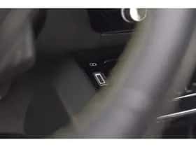 Peugeot 2008 (2024) thumbnail 44