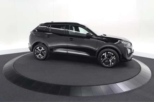 Peugeot 2008 (2024) thumbnail 8