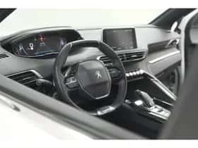 Peugeot 5008 (2020) thumbnail 2
