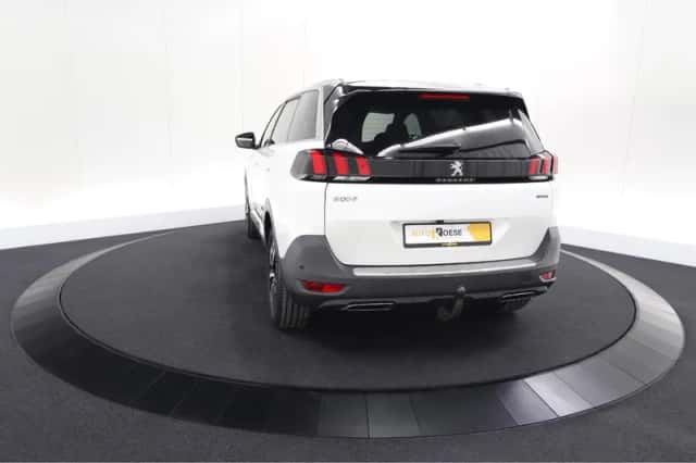 Peugeot 5008 (2020) thumbnail 11
