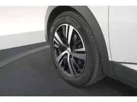 Peugeot 5008 (2020) thumbnail 20
