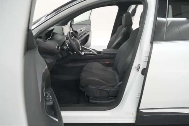 Peugeot 5008 (2020) thumbnail 26