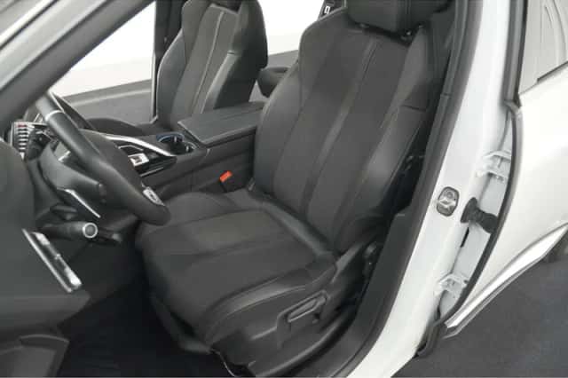 Peugeot 5008 (2020) thumbnail 27