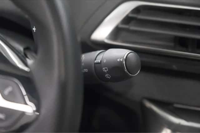Peugeot 5008 (2020) thumbnail 37