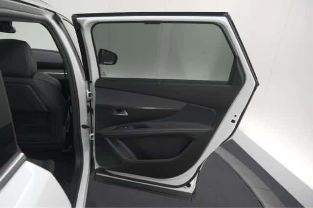 Peugeot 5008 (2020) thumbnail 64