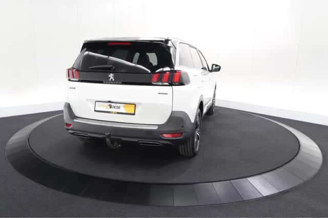 Peugeot 5008 (2020) thumbnail 10