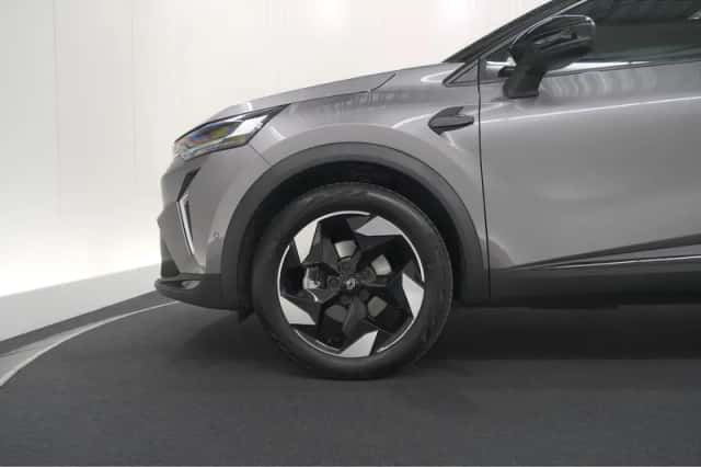 Renault Captur (2025) thumbnail 17