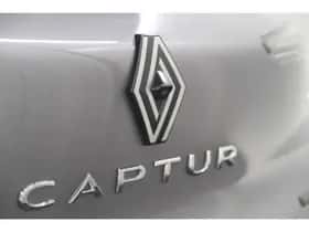 Renault Captur (2025) thumbnail 4