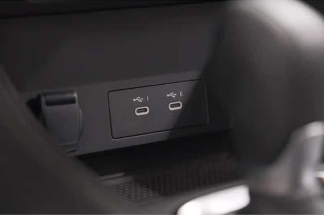 Renault Captur (2025) thumbnail 38
