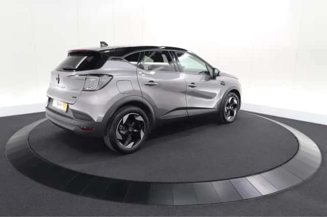 Renault Captur (2025) thumbnail 5