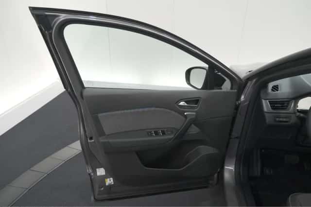 Renault Captur (2025) thumbnail 55