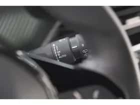 Peugeot 2008 (2025) thumbnail 32