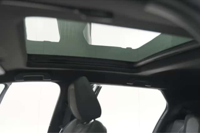 Peugeot e-2008 (2025) thumbnail 16