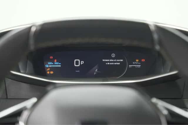 Peugeot e-2008 (2025) thumbnail 42