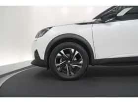 Peugeot 2008 (2022) thumbnail 18