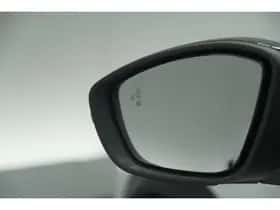 Peugeot 2008 (2022) thumbnail 21