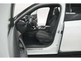 Peugeot 2008 (2022) thumbnail 25