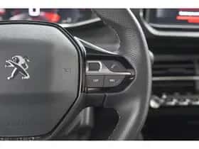 Peugeot 2008 (2022) thumbnail 32