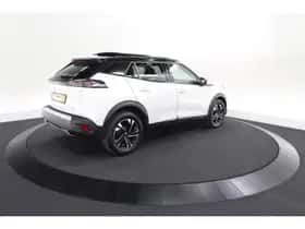 Peugeot 2008 (2022) thumbnail 5