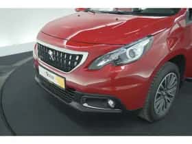 Peugeot 2008 (2018) thumbnail 16