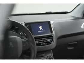 Peugeot 2008 (2018) thumbnail 39