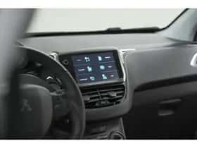 Peugeot 2008 (2018) thumbnail 40