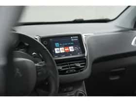 Peugeot 2008 (2018) thumbnail 41
