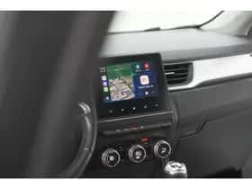 Renault Captur (2020) thumbnail 3