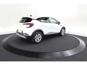 Renault Captur (2020) thumbnail 5