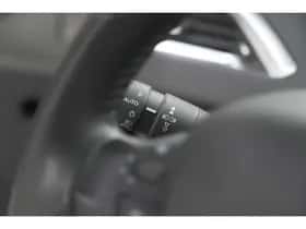 Peugeot 208 (2019) thumbnail 29